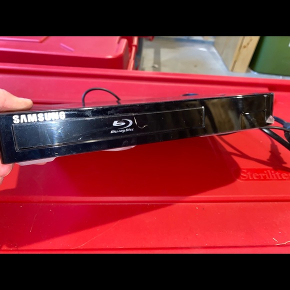 Samsung DVD Blueray player - Picture 2 of 4